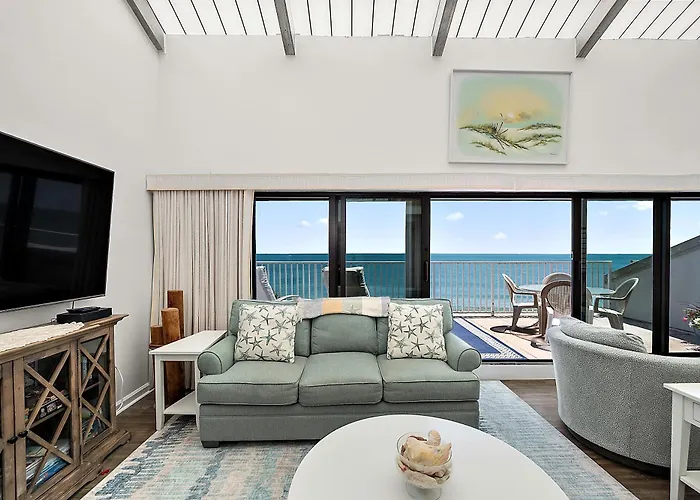 Holiday home Oceana 1-3 Bedroom Penthouse With Direct Ocean Front Views!