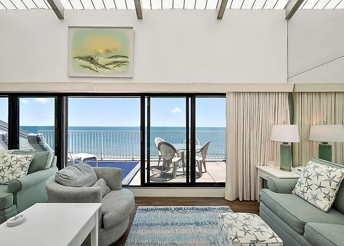 Holiday home Oceana 1-3 Bedroom Penthouse With Direct Ocean Front Views!