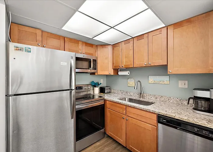 Oceana 1-3 Bedroom Penthouse With Direct Ocean Front Views! *