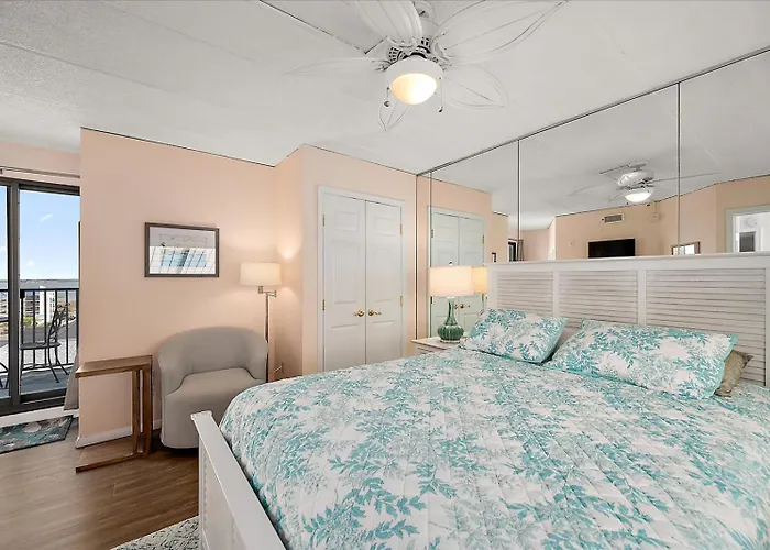 Oceana 1-3 Bedroom Penthouse With Direct Ocean Front Views! Holiday home *