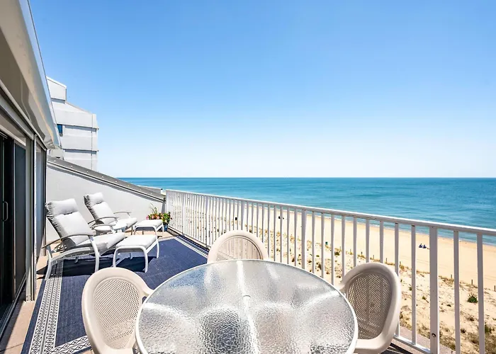 Holiday home Oceana 1-3 Bedroom Penthouse With Direct Ocean Front Views! Ocean City