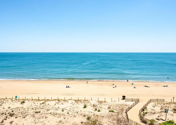 Holiday home Oceana 1-3 Bedroom Penthouse With Direct Ocean Front Views! *
