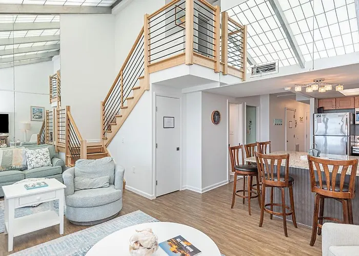 Holiday home Oceana 1-3 Bedroom Penthouse With Direct Ocean Front Views!